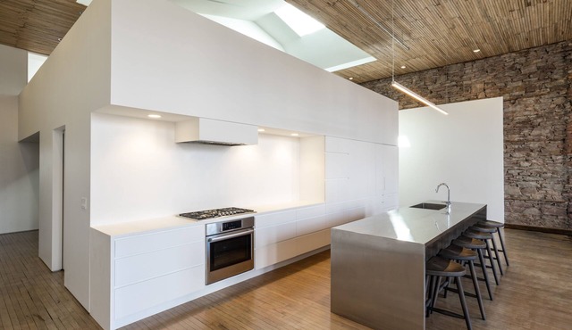 Downtown Medina Contemporary Loft