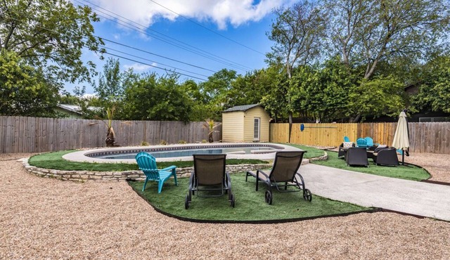 Downtown/Mini Golf/HEATED Pool/Spa/BBQ/Shuffleboard/4BR/8Beds