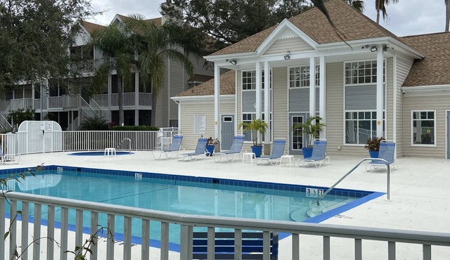Downtown, Mins away from Lido Beach, Siesta Key, St Armands Cir
