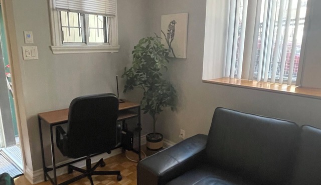 Downtown Montreal condo, so close to everything your heart desires yet quiet!