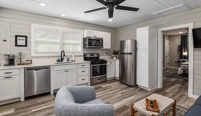 Downtown Ocala Cottage