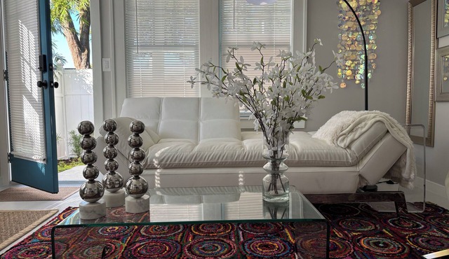 Downtown Orlando “Birdhouse”