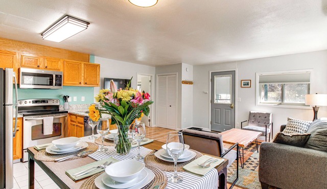 Downtown Ouray Apt w/River & Mountain Views!