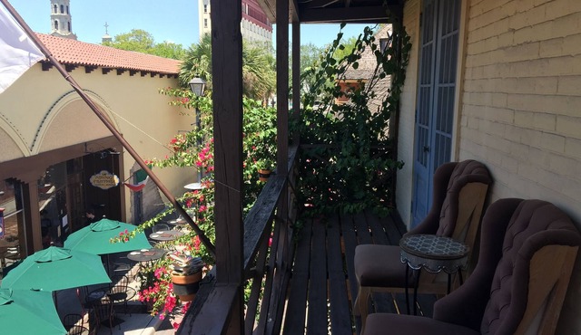 Downtown penthouse Villa Aviles with wifi