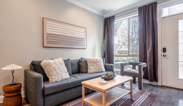 Downtown Philly Gem 4BR/3.5BT W/Roofdeck + Patio