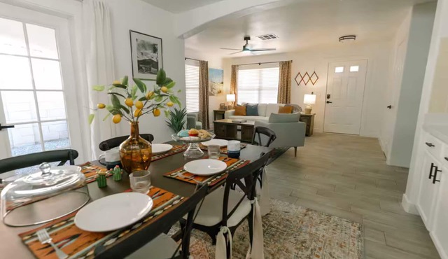 Downtown Phoenix Cozy Home Close to Concerts, Bars, Airport + More!