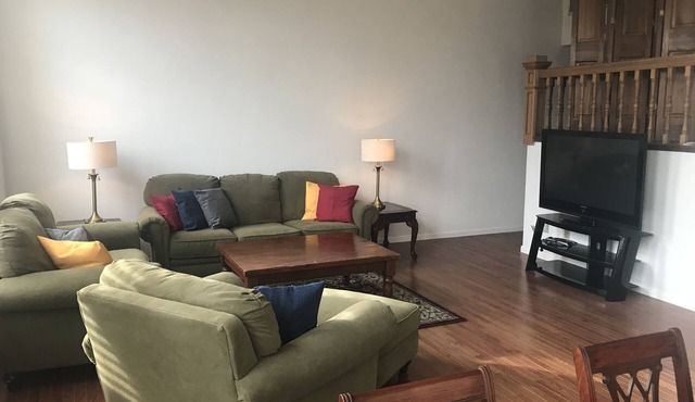 Downtown Prairie du Chien Loft