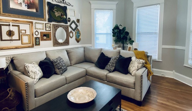 Downtown premier property that offers water park day passes & more.