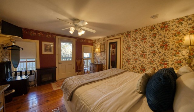 Downtown Primrose Piedmont House