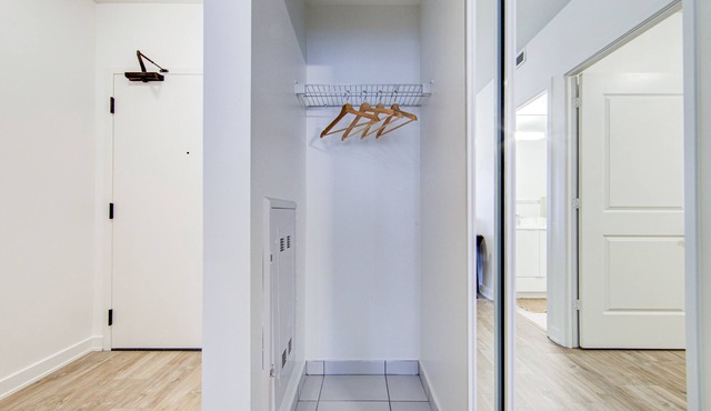 Downtown Pulse | 2BR Near Eaton Centre