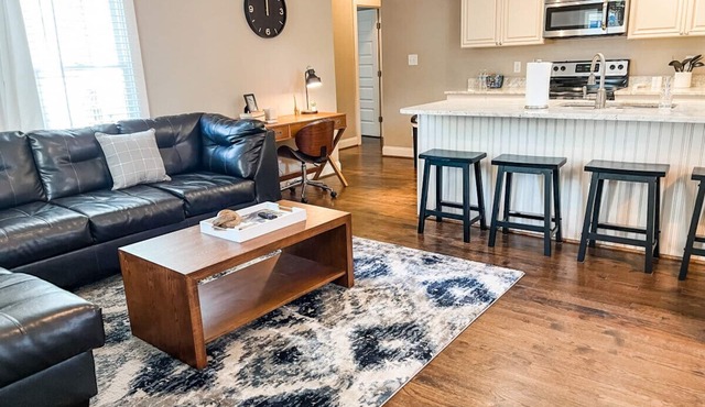 Downtown Raleigh 3 Bedroom Bungalow