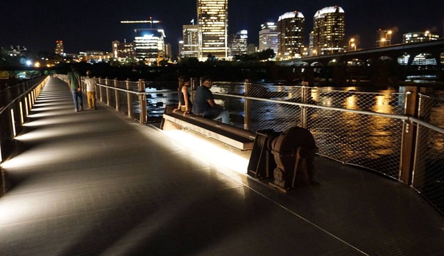 Downtown RVA Luxury Loft 3BR | Sleeps 6 | City View