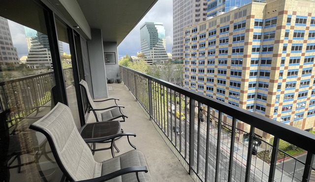 Downtown Sac Luxury High Rise Condo
