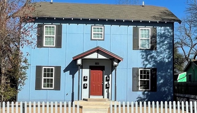 Downtown San Antonio/Highland Park, Cozy 1-bedroom, WiFi, AC, washer/dryer, 202