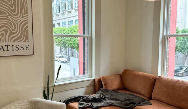 Downtown SF Co-Work Retreat on Ellis-Solstice