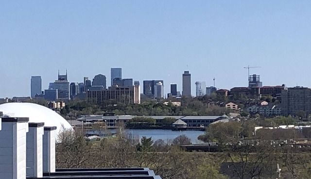 Downtown Skyline Views★Rooftop★Large Group