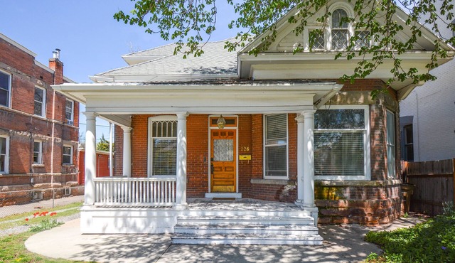 Downtown SLC Victorian Sleeps 20