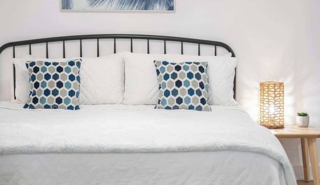 Downtown Studio - Family & Pets friendly