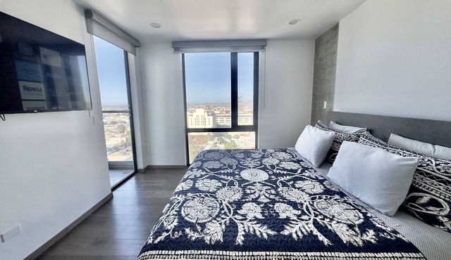 Downtown Tijuana 1BR Suite Avenida Revolucion 904