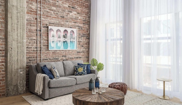 Downtown| Unique 2BDR-2BA|6Guests