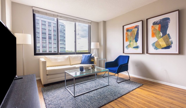 Downtown White Plains 1 Bedroom - Commute to NYC