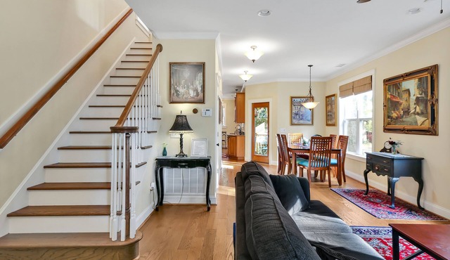 Downtown Wilmington home in the Historic District, near to Cape Fear River Walk
