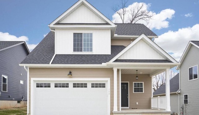 Doylestown Delight-beautiful, new, fully equipped 4BR, in quiet neighborhood