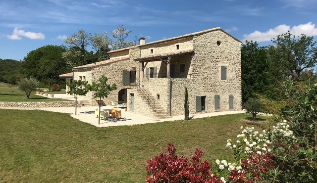 DRÔME PROVENÇALE BIG LUXURY STONE HOUSE