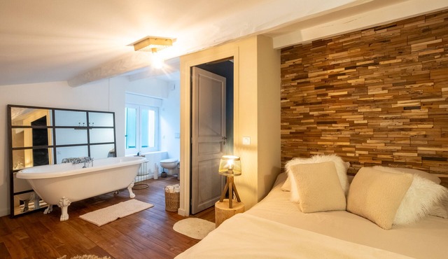 Drôme, Proche Valence, Route du Diois en Campagne, Maison Avec spa Intérieur