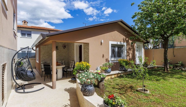 Dragica by Interhome