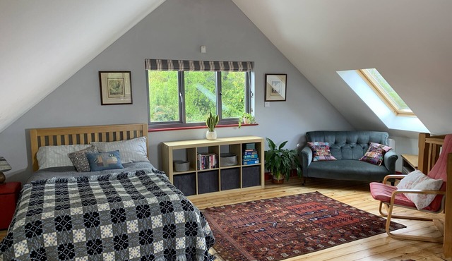 Dragon Nest - self-contained studio loft apartment