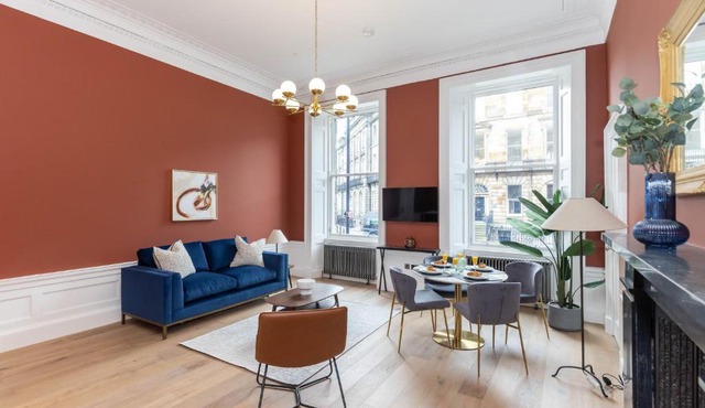 Dragon Suites Luxury Serviced Apartments at Walker Street