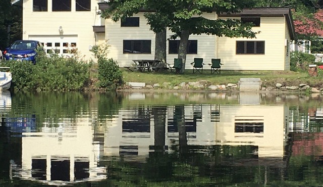 Dragonfly Cottage on Beautiful Mountainview Lake