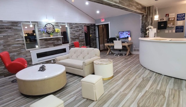 Dragonfly Inn and Suites