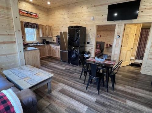 Dragonfly Nest, cabin vibe, river views