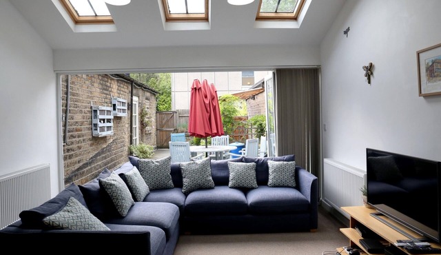 Dragonfly, town centre New Mills, High Peak