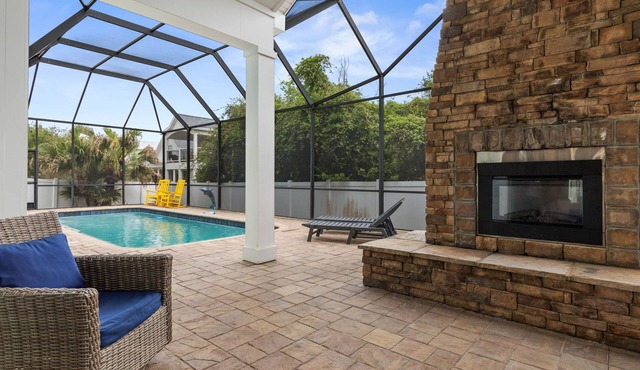 Dream Beach Haven! Rambler, Heated Pool, Beachside (SAV540)