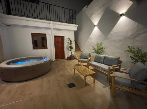 Dream Big with jacuzzi and terrace in Ruzafa