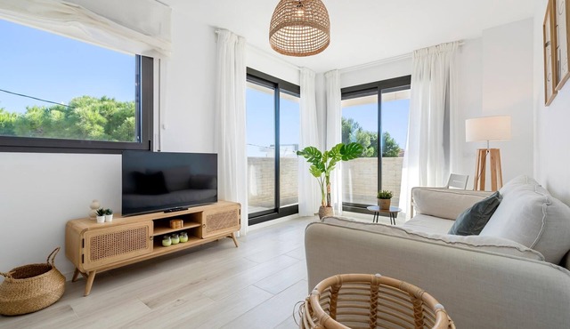 Dream family vacation 100m from the beach