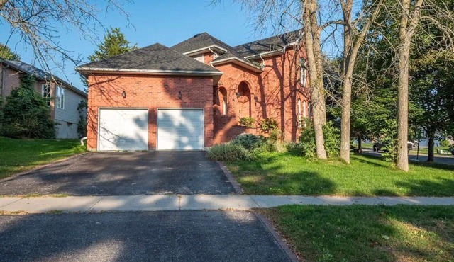 Dream Home Getaway Near Kingston