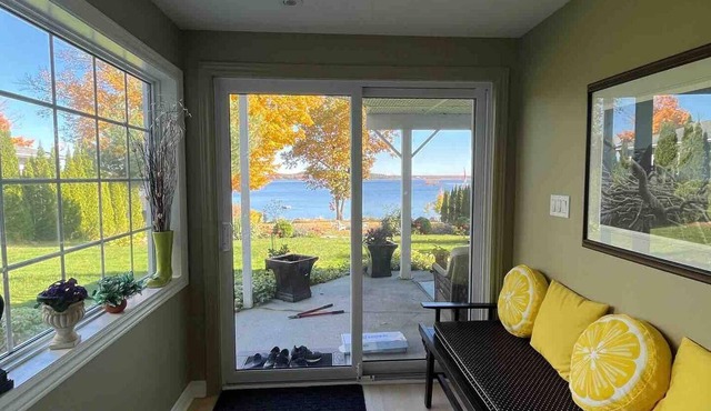 Dream Lake House for family vacation and your family will have a lot of fun