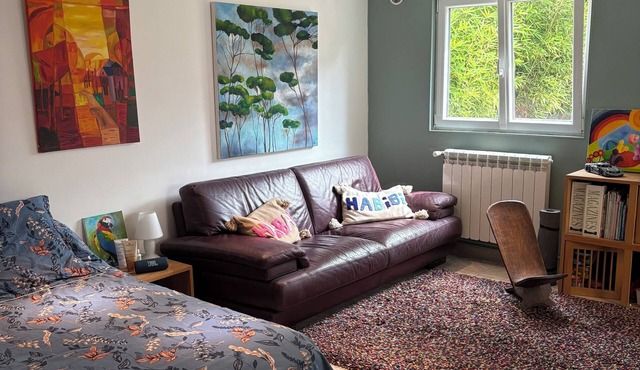 Dream rental on the banks of the Marne near Paris