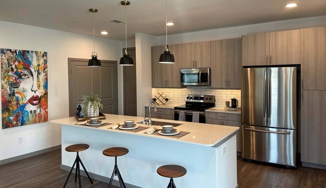 Dream Suites at River East