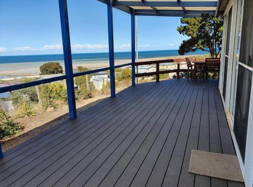 Dream View - James Well