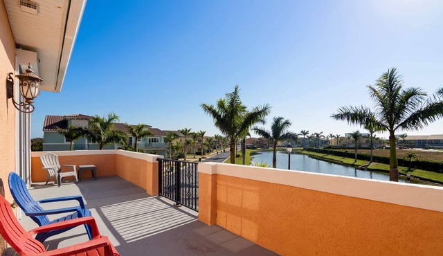 Dream Weaver - 5 BR Patio filled Oasis