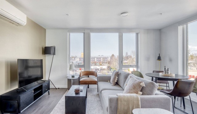 Dreamy Central District 2BR w/Gym & BBQ, nr downtown, by Blueground