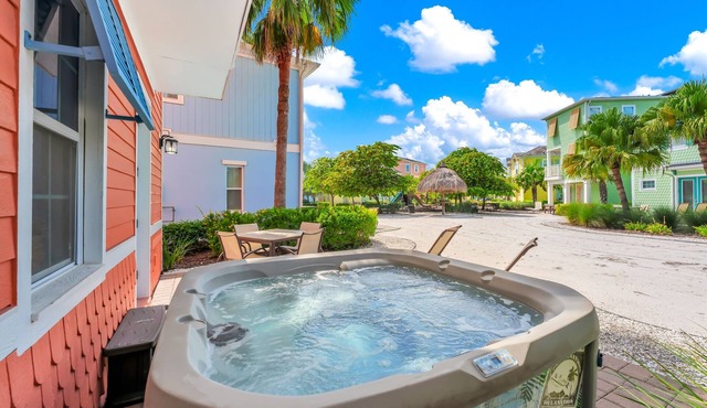 Dreamy Coral Cottage with Hot Tub near Disney with Margaritaville Resort &.