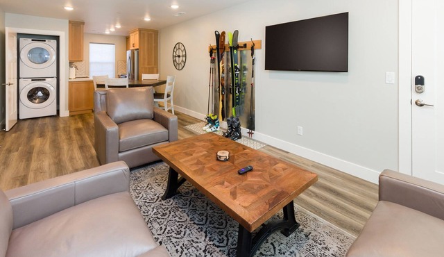 Dreamy new 2BR unit with superior ski access!