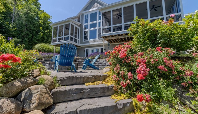 Dreamy Northern Michigan Escape, Chateau Sunrise