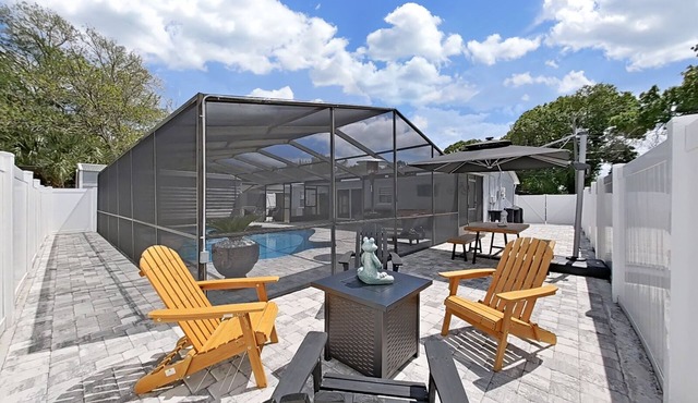 Dreamy Oasis 4-BR, 1 mile from Hard Rock Casino/With “Pool”